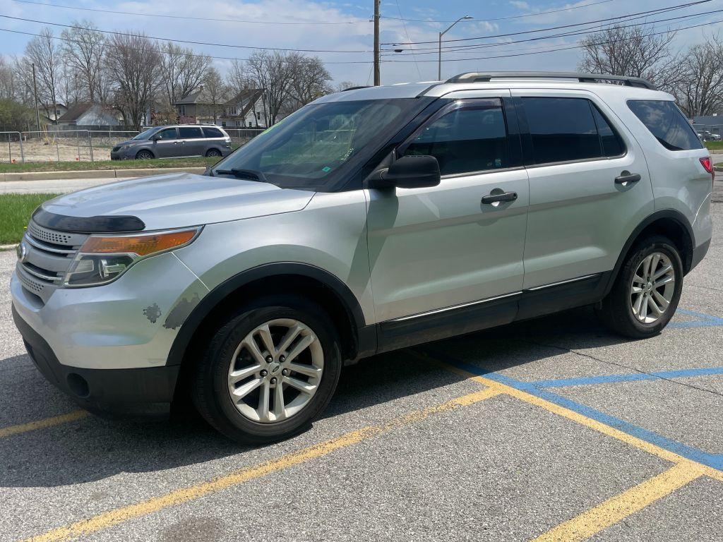 2015 Ford Explorer Image 4