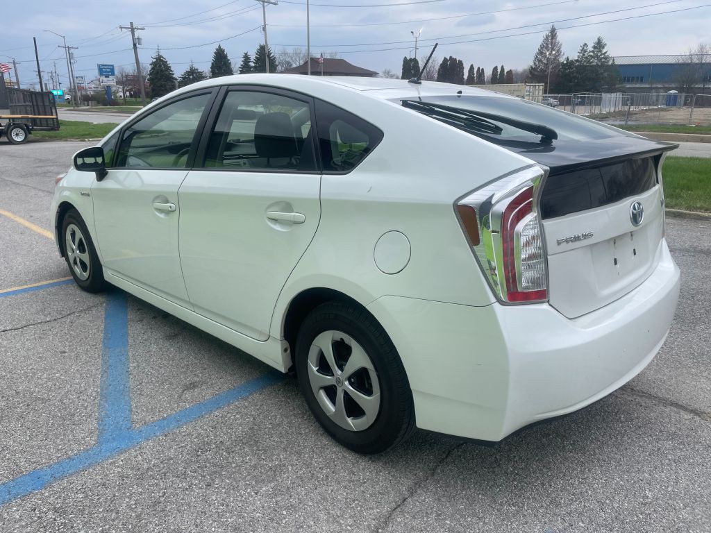 2012 Toyota Prius Image 5