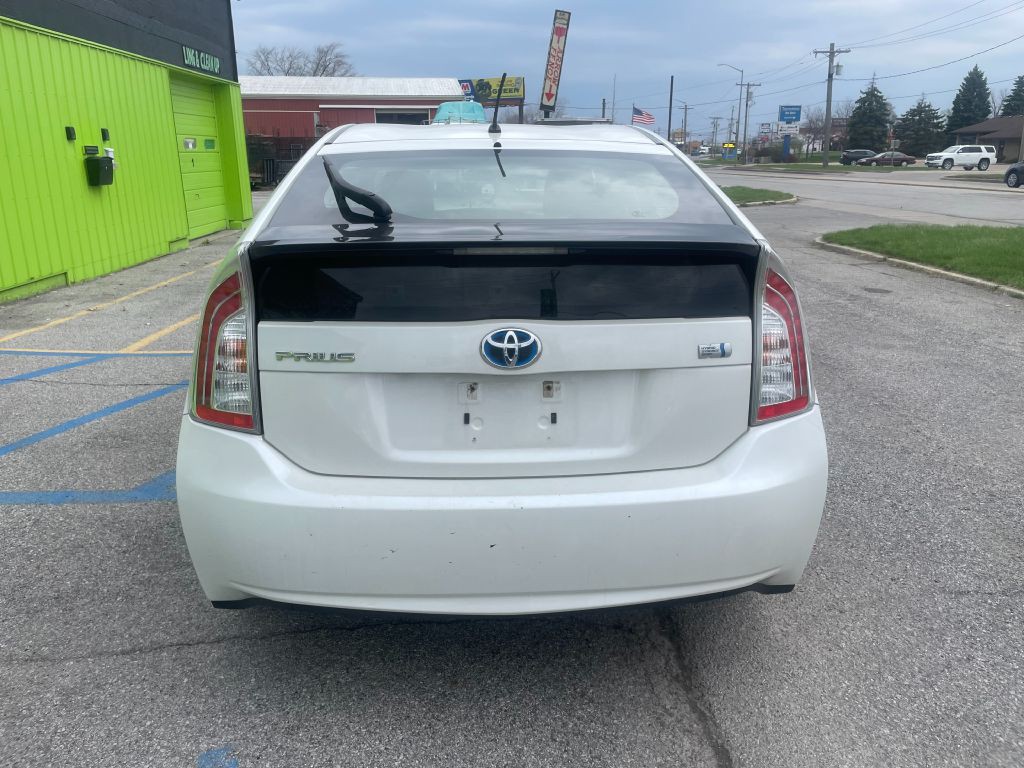 2012 Toyota Prius Image 6