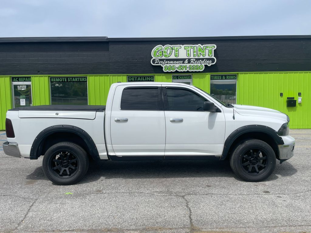 2011 Dodge Ram 1500 Image 2