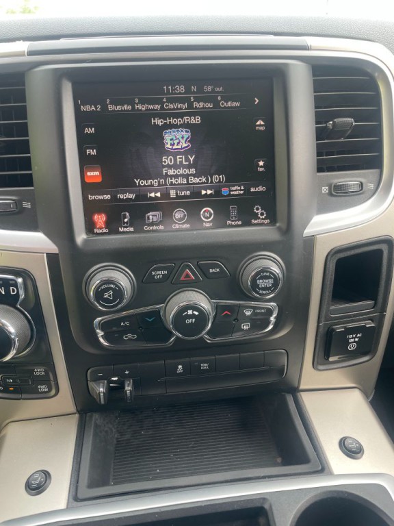 2014 RAM 1500 Image 12