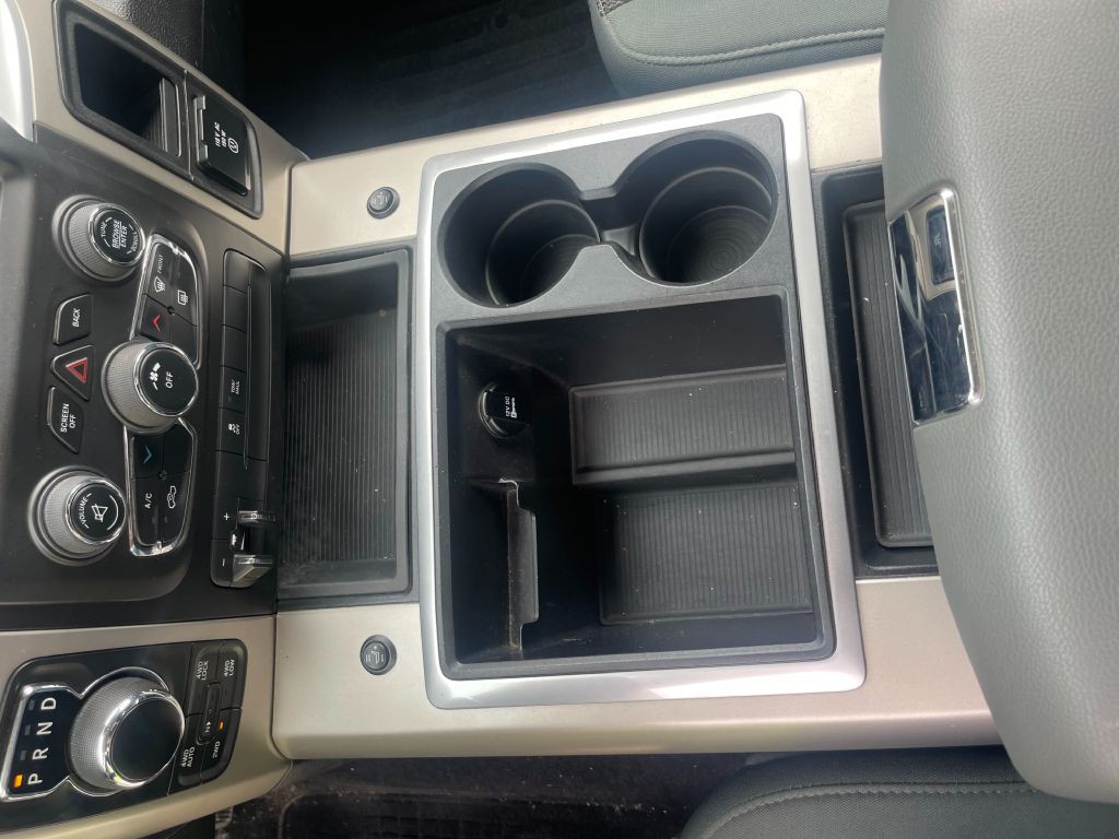 2014 RAM 1500 Image 16