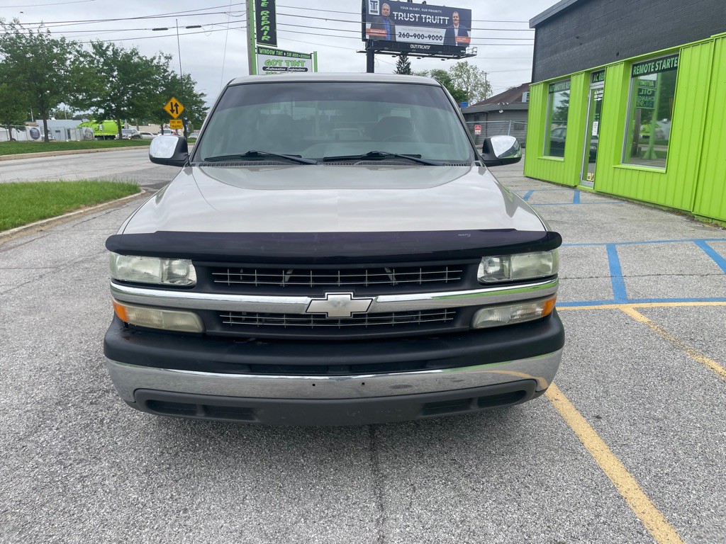 2002 Chevrolet Silverado 1500 Image 3