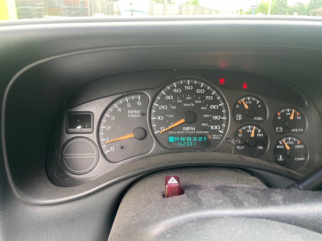 2002 Chevrolet Silverado 1500 Image 10