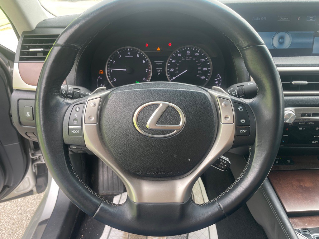 2015 Lexus GS Image 21