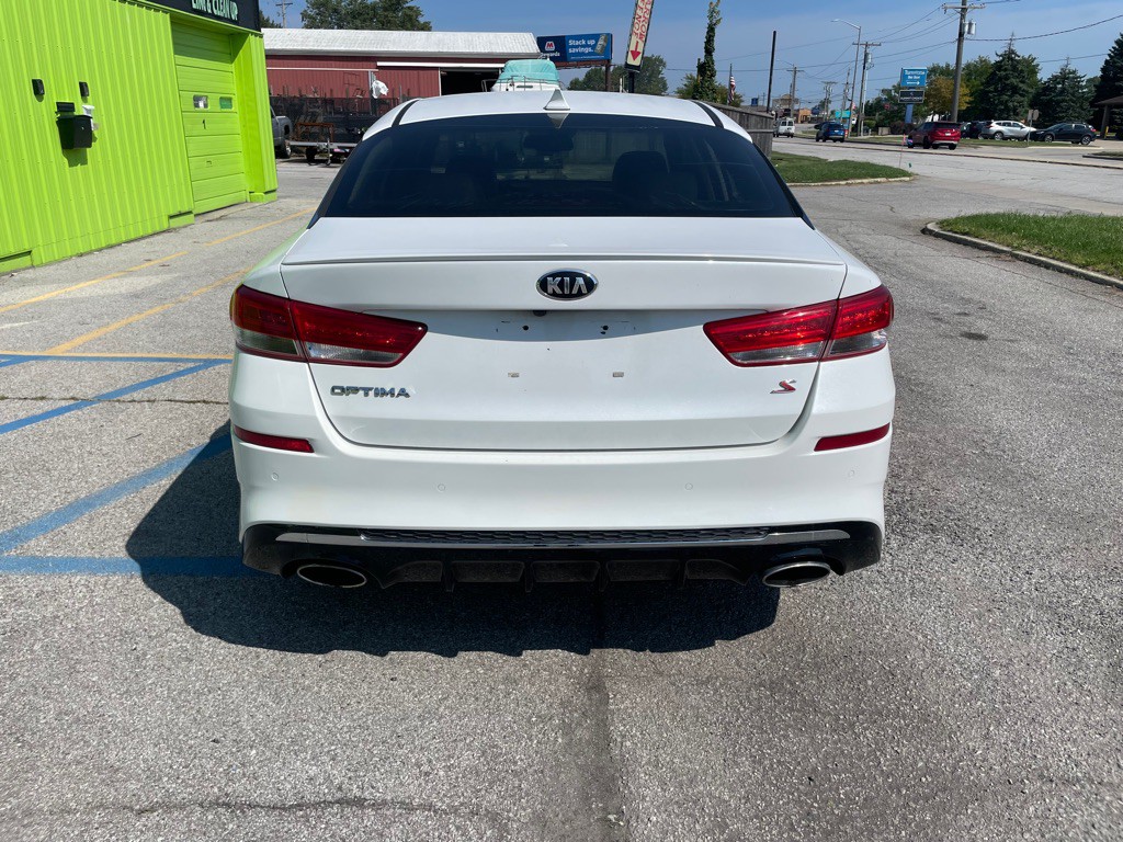 2019 Kia Optima Image 7