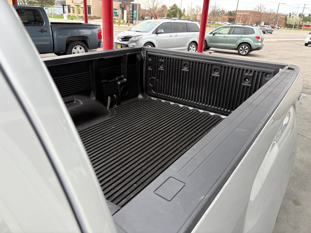 2015 GMC Canyon Image 16
