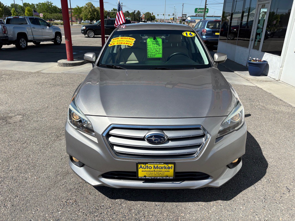 2016 Subaru Legacy Image 4