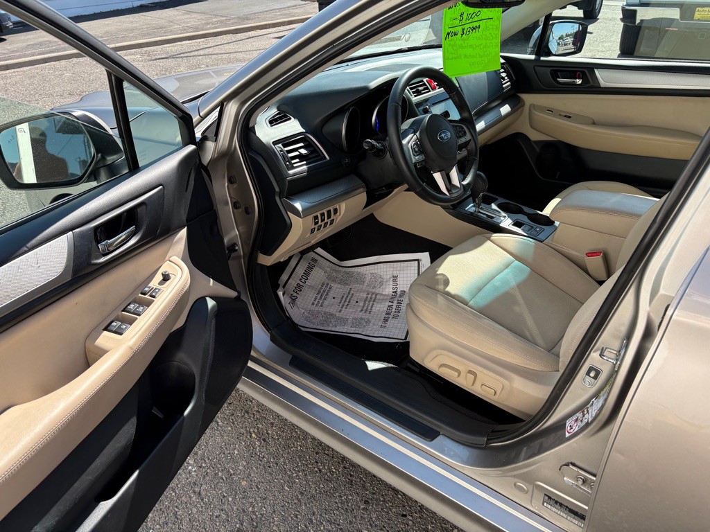 2016 Subaru Legacy Image 15