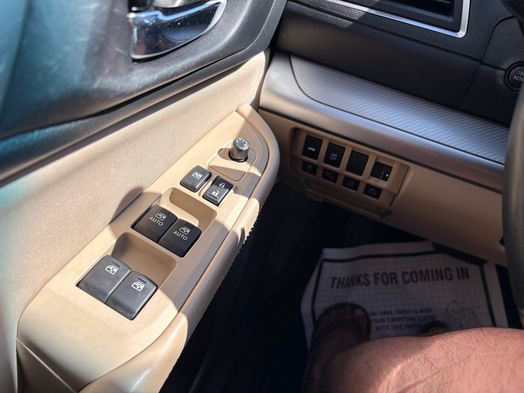 2016 Subaru Legacy Image 21