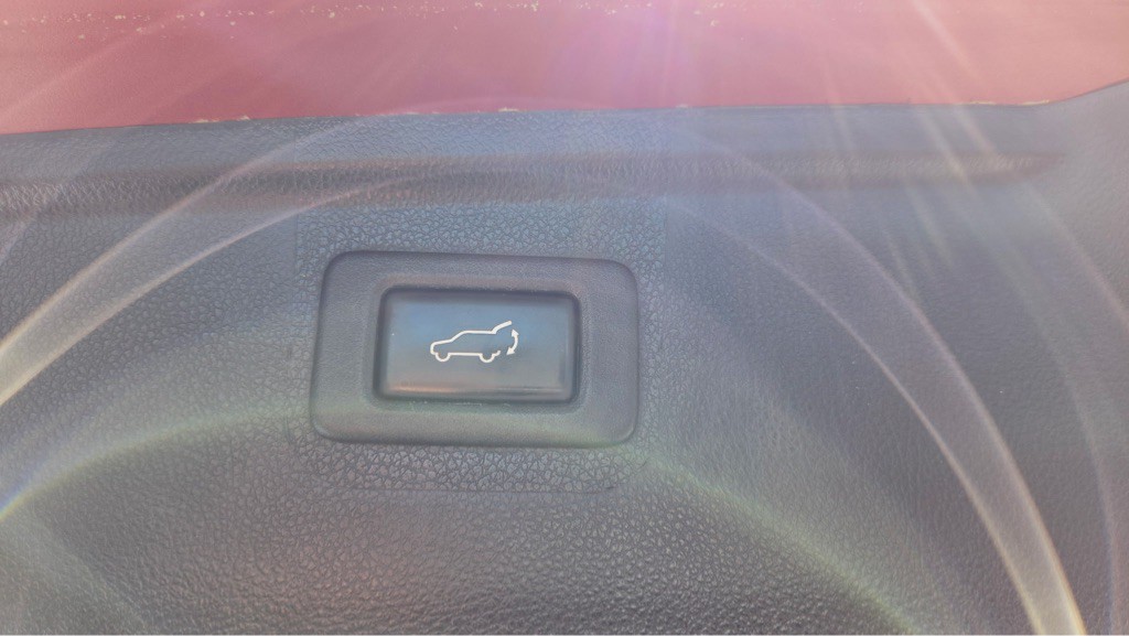 2017 Subaru Outback Image 15