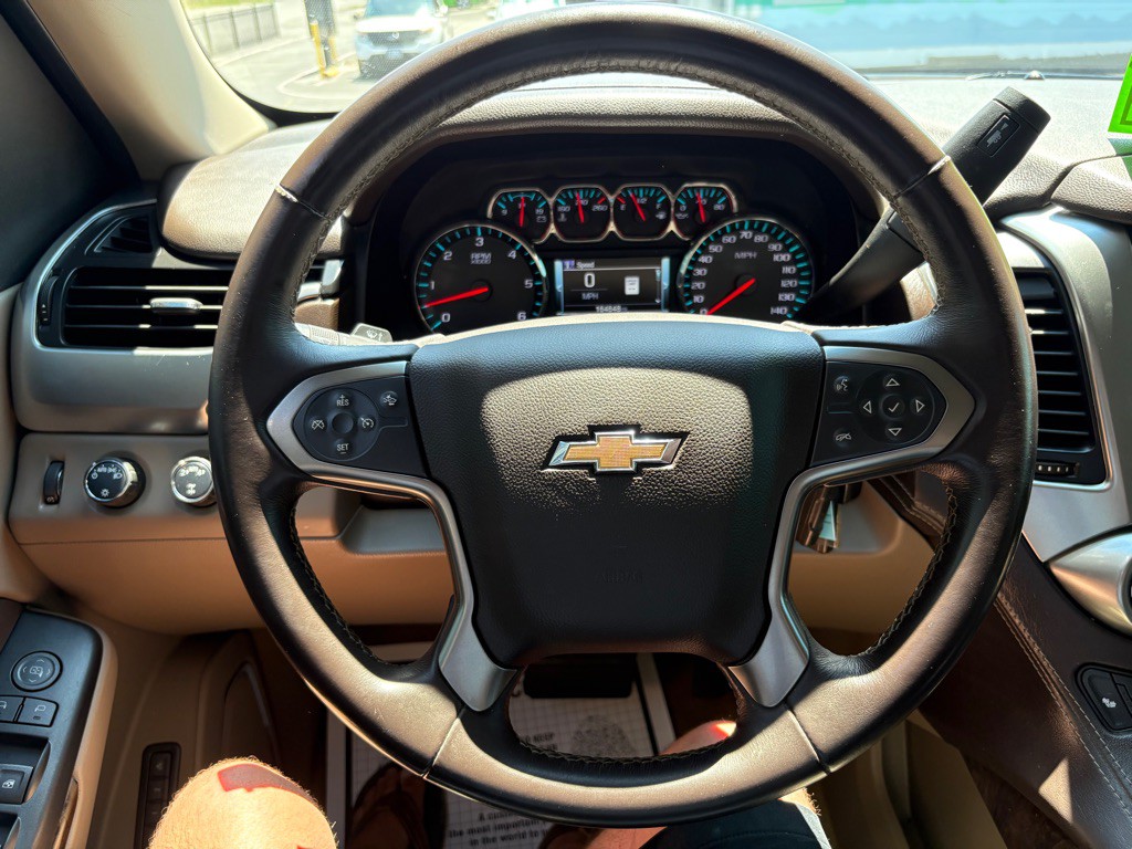 2018 Chevrolet Suburban Image 22
