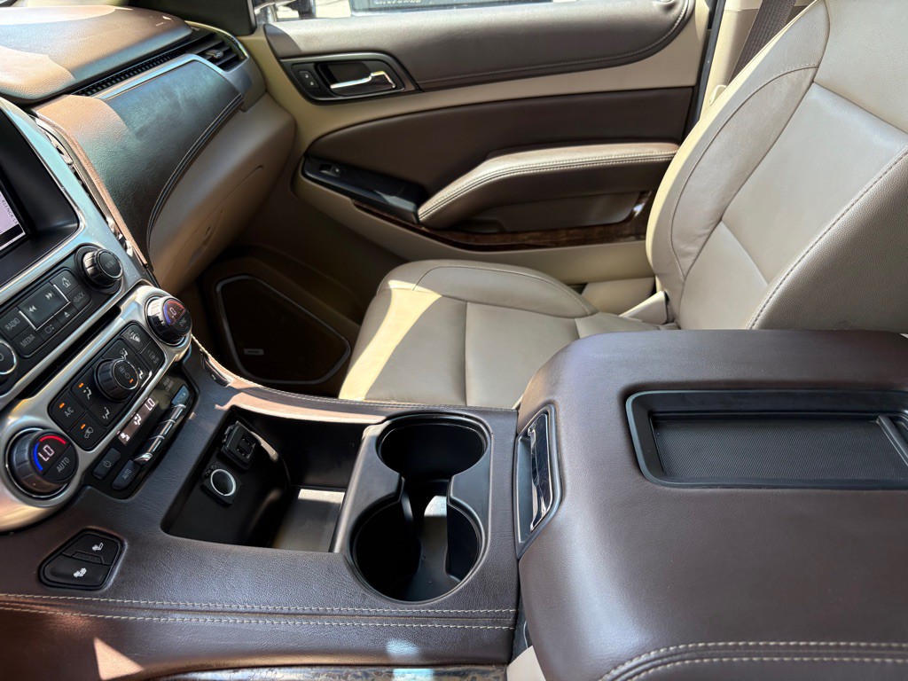 2018 Chevrolet Suburban Image 23