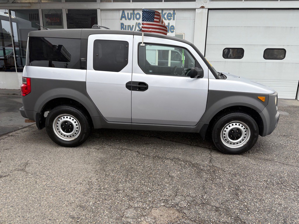 2004 Honda Element Image 2
