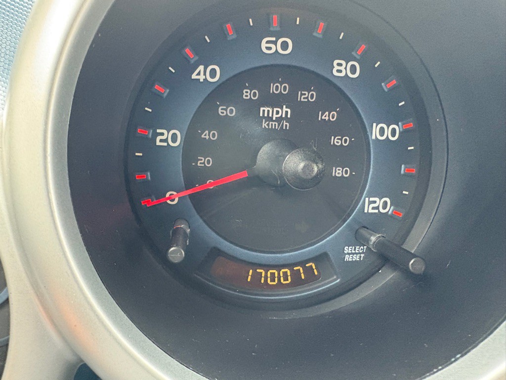 2004 Honda Element Image 16