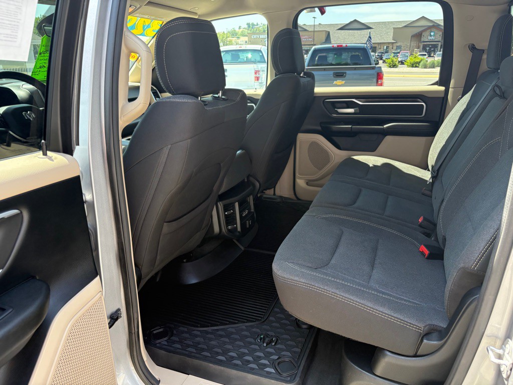 2020 RAM 1500 Image 11