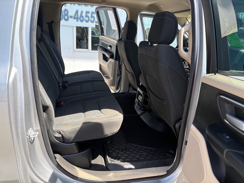 2020 RAM 1500 Image 15