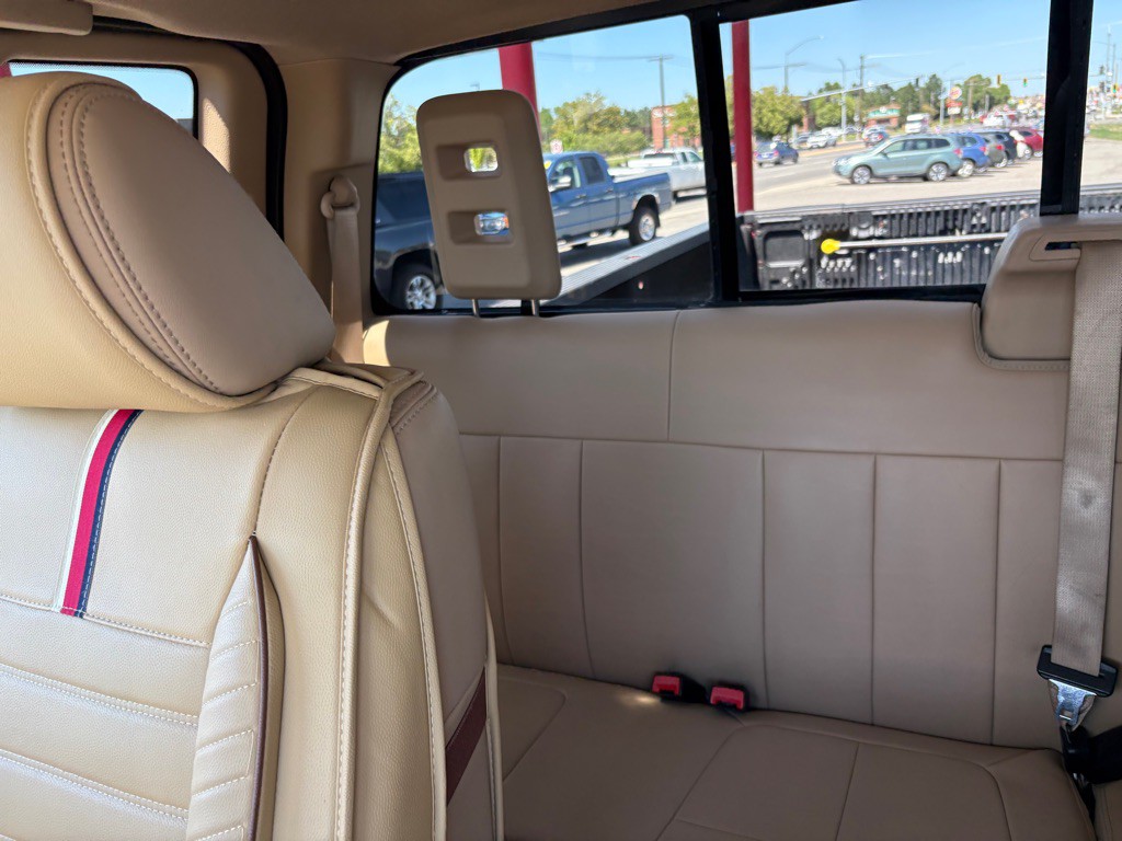 2011 Ford F-250 Image 18
