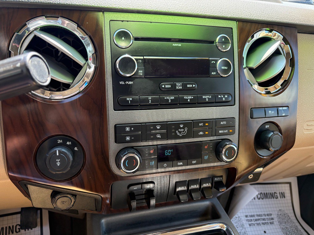 2011 Ford F-250 Image 19