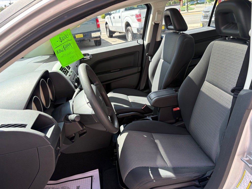 2009 Dodge Caliber Image 8