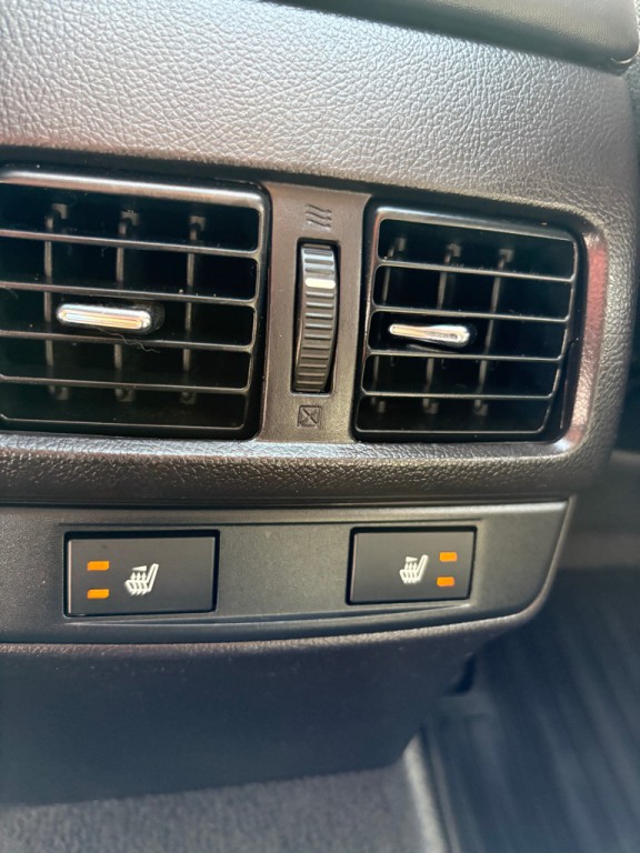 2015 Subaru Outback Image 17