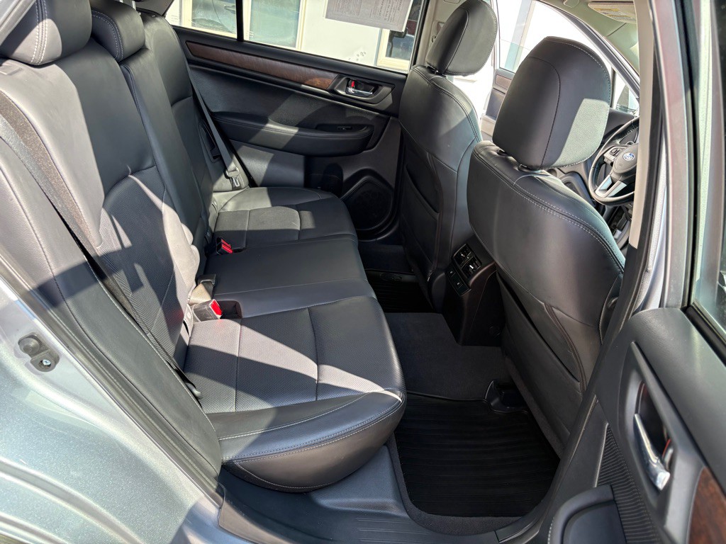 2015 Subaru Outback Image 20