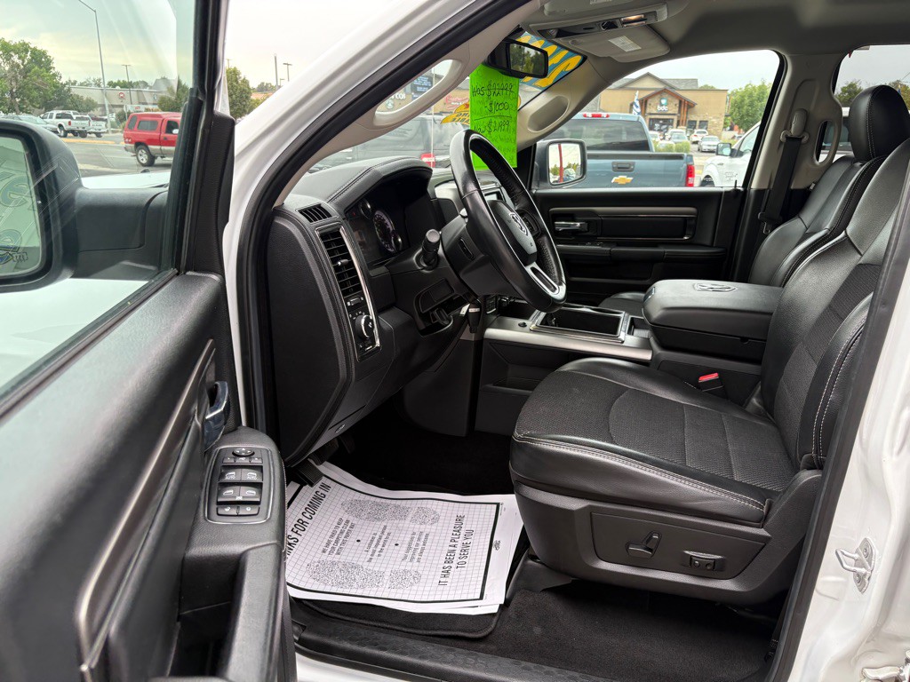 2014 RAM 1500 Image 10