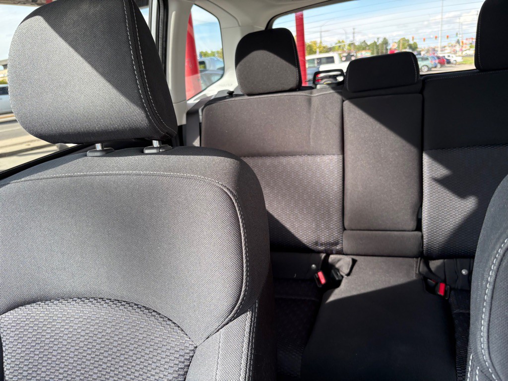 2017 Subaru Forester Image 21