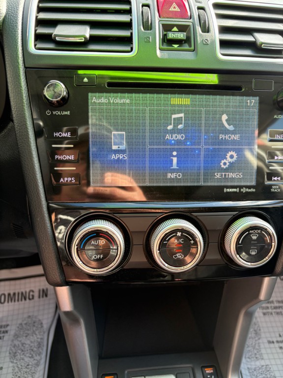 2017 Subaru Forester Image 22