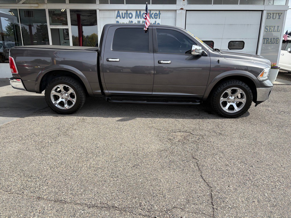 2016 RAM 1500 Image 2