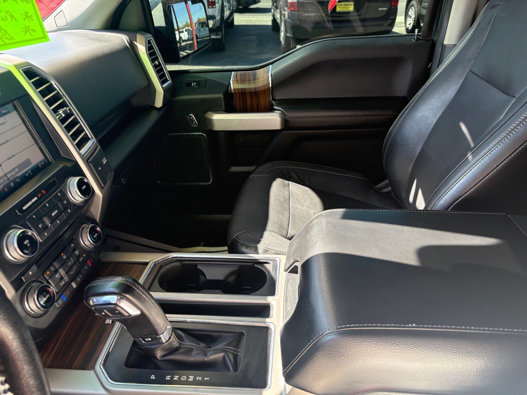 2015 Ford F-150 Image 24