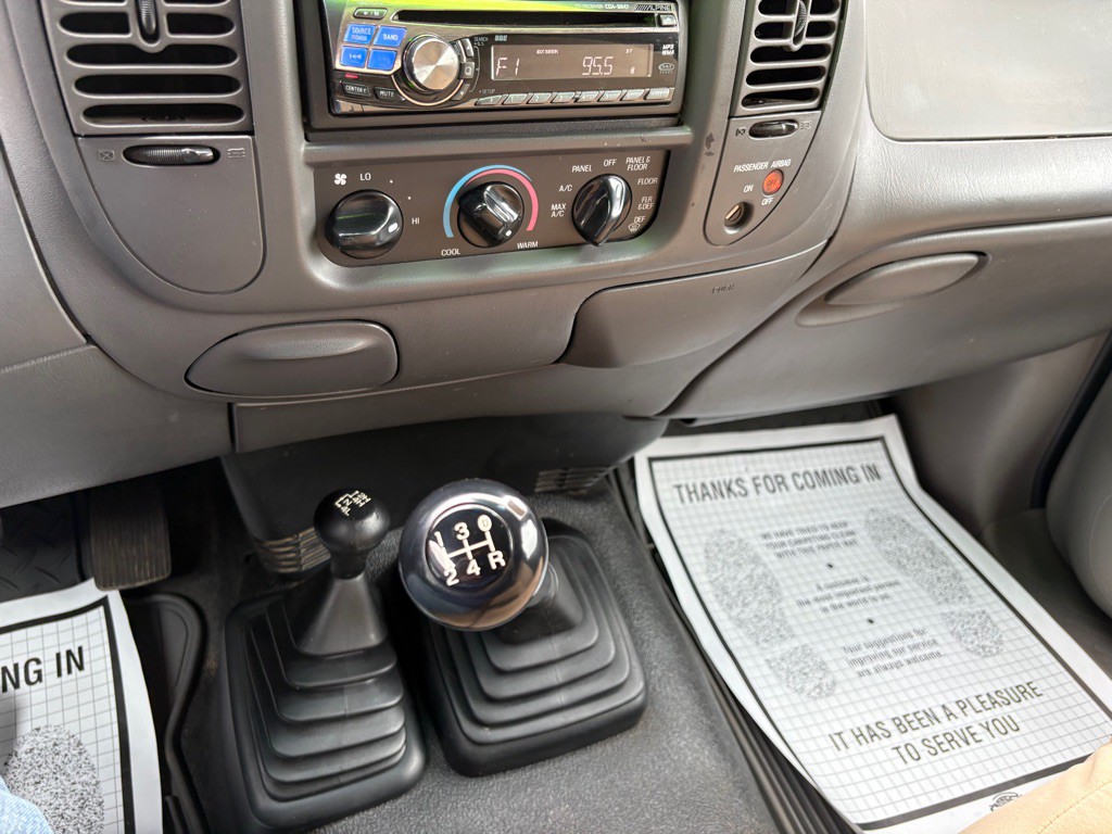 2000 Ford F-150 Image 13