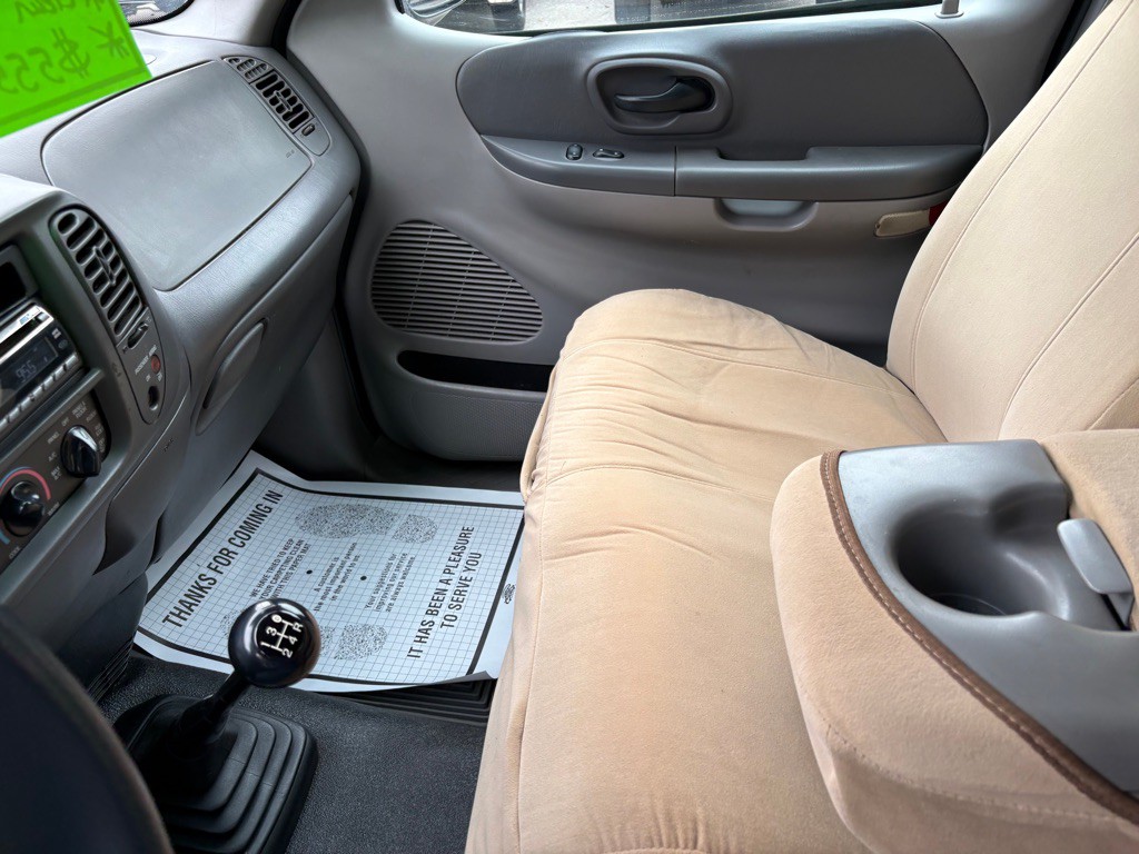 2000 Ford F-150 Image 18