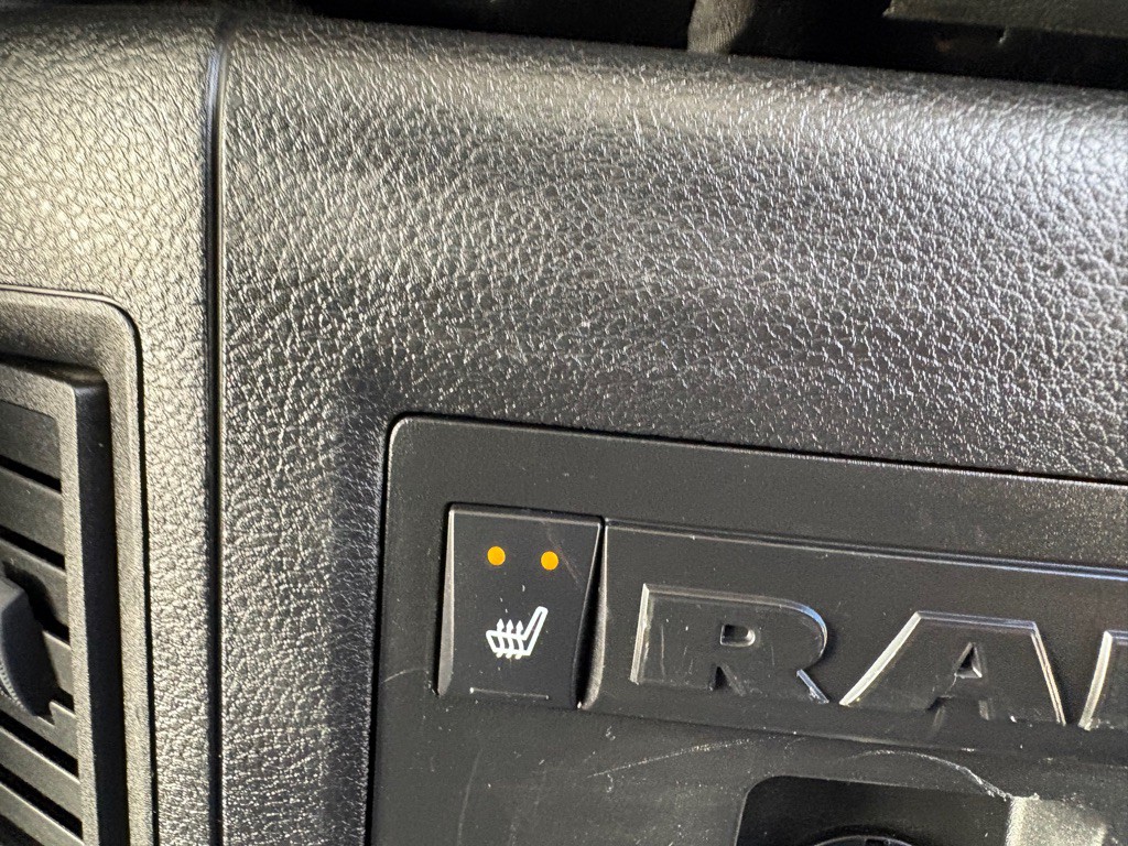 2014 RAM 1500 Image 19