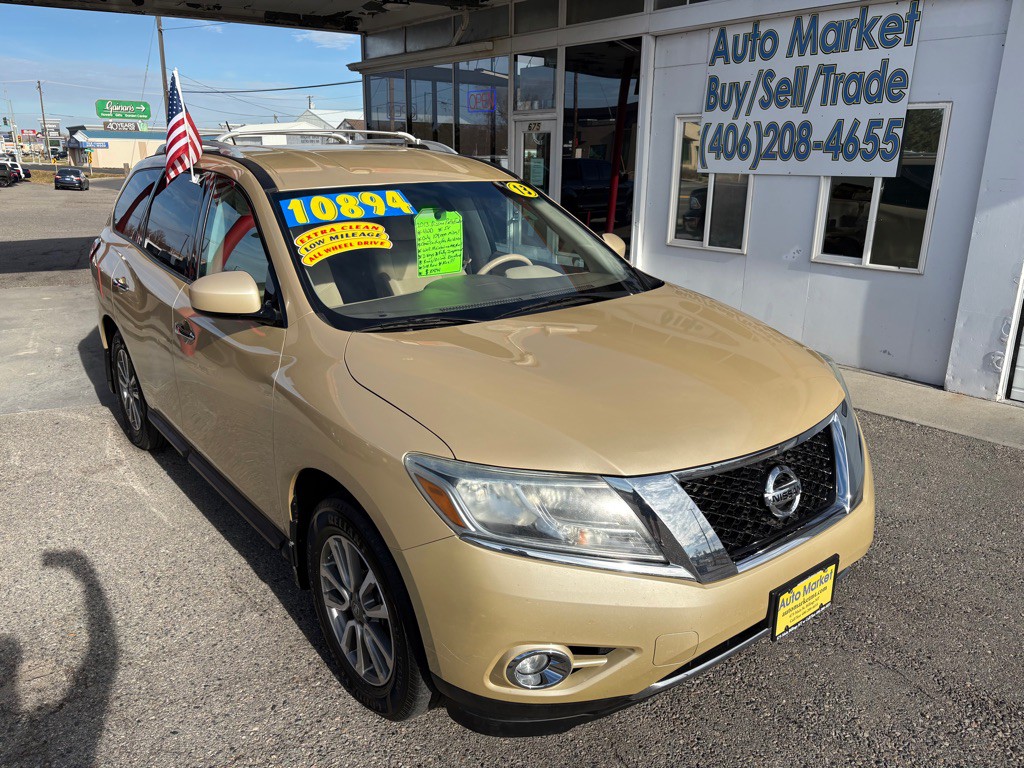 2013 Nissan Pathfinder Image 1