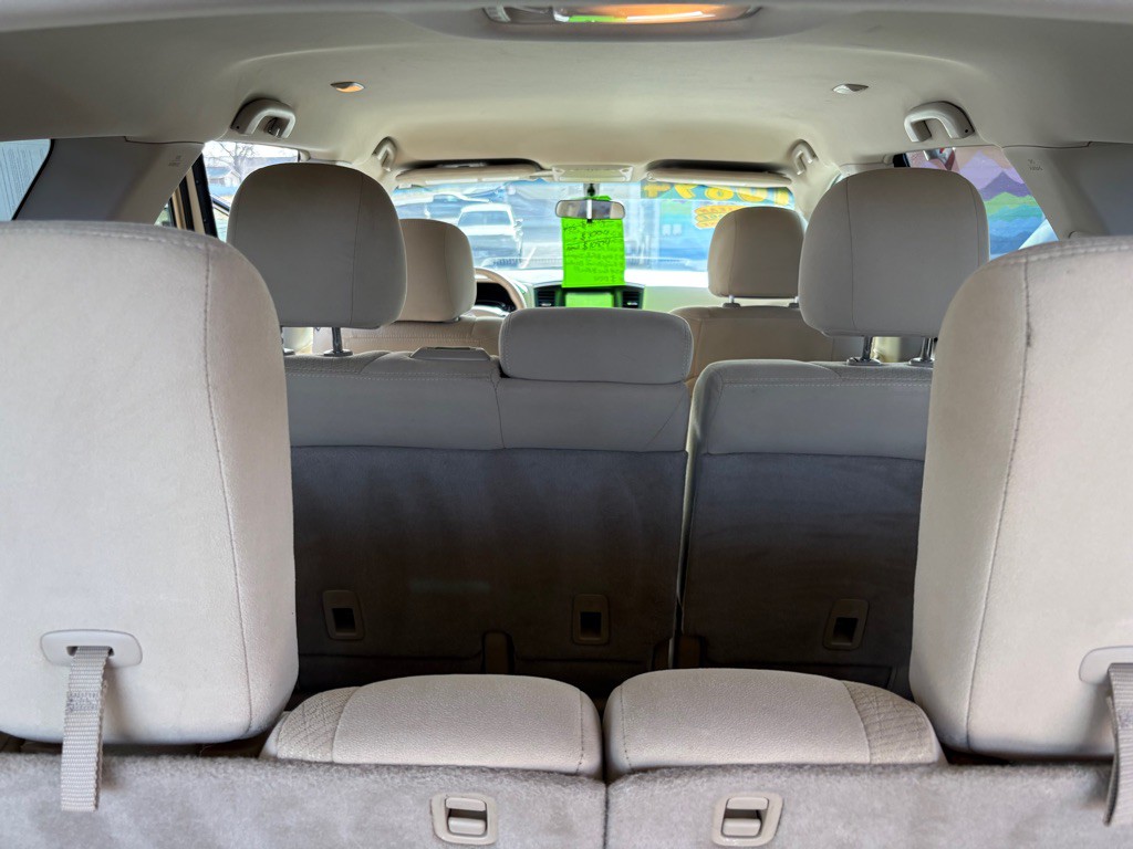 2013 Nissan Pathfinder Image 15