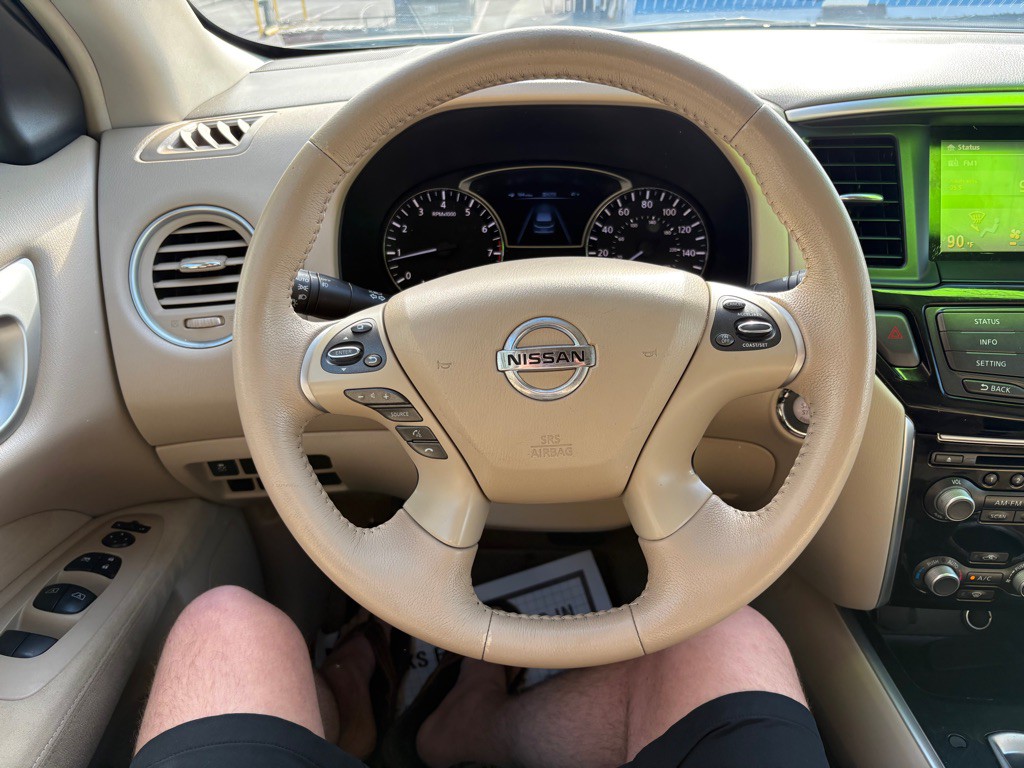 2013 Nissan Pathfinder Image 21