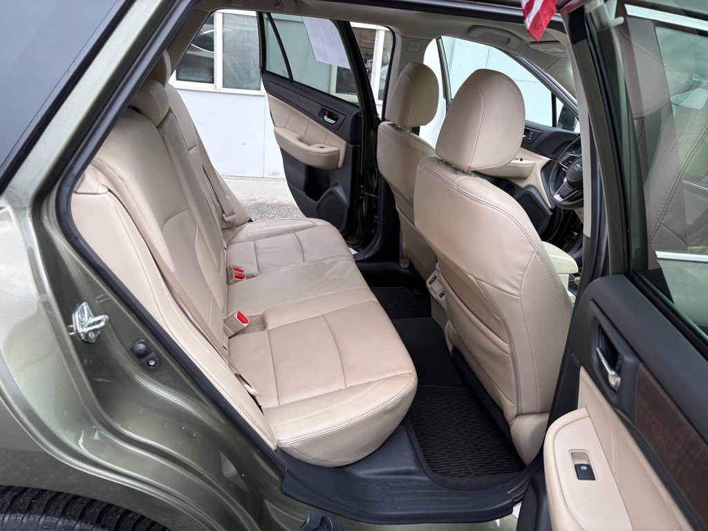 2019 Subaru Outback Image 16
