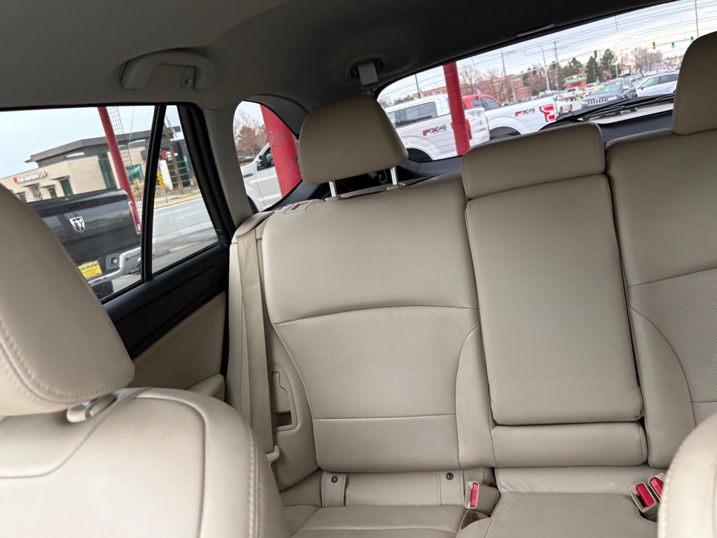 2019 Subaru Outback Image 23