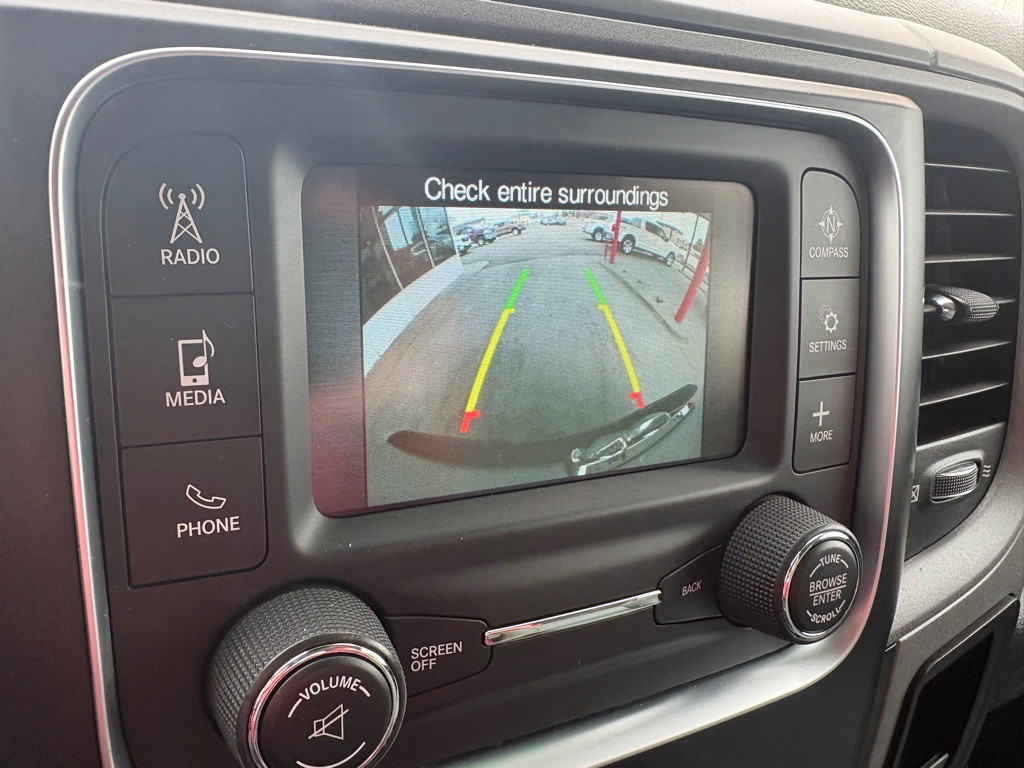 2017 RAM 1500 Image 12