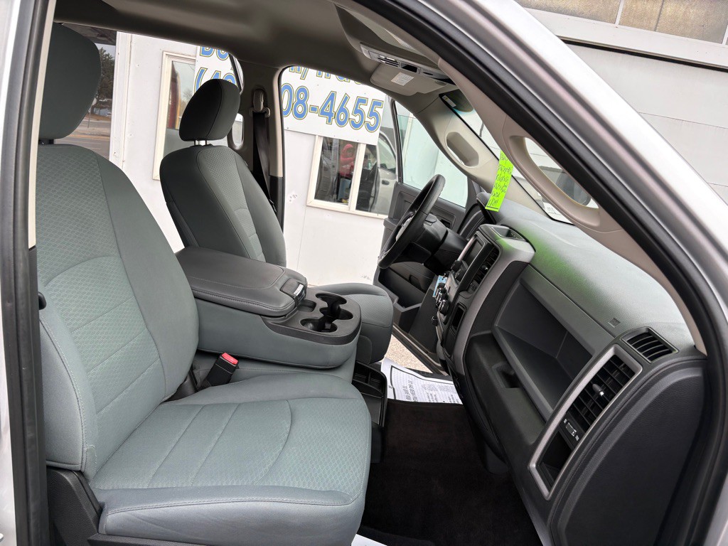 2017 RAM 1500 Image 16