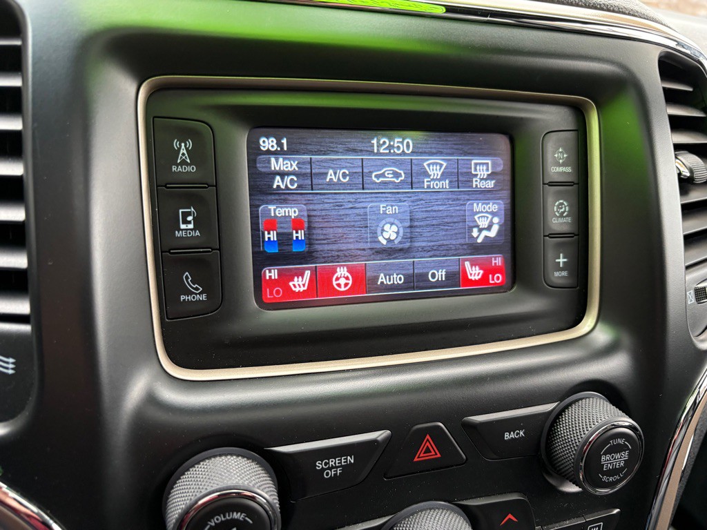 2014 Jeep Grand Cherokee Image 20