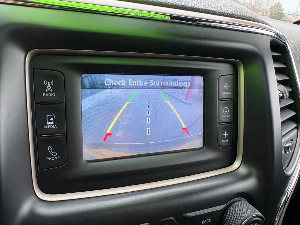 2014 Jeep Grand Cherokee Image 24