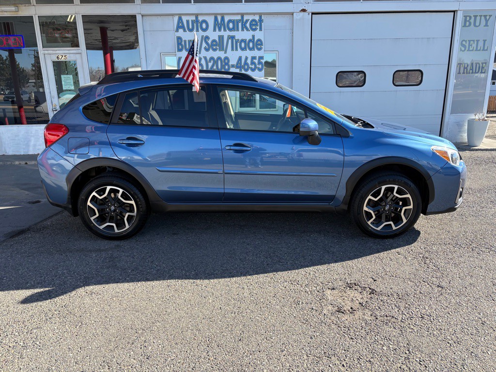 2016 Subaru Crosstrek Image 2