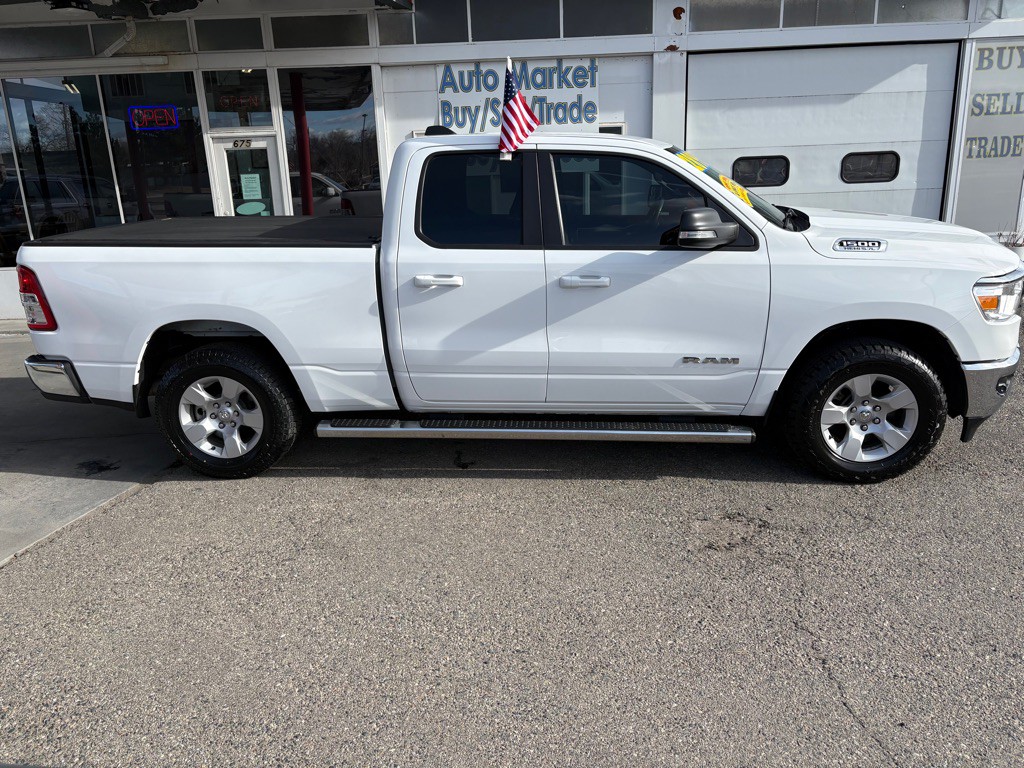 2022 RAM 1500 Image 2