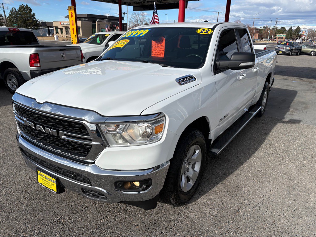 2022 RAM 1500 Image 3