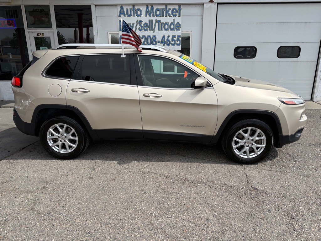 2015 Jeep Cherokee Image 4