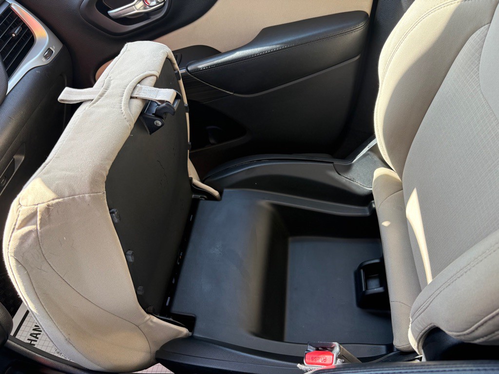 2015 Jeep Cherokee Image 22