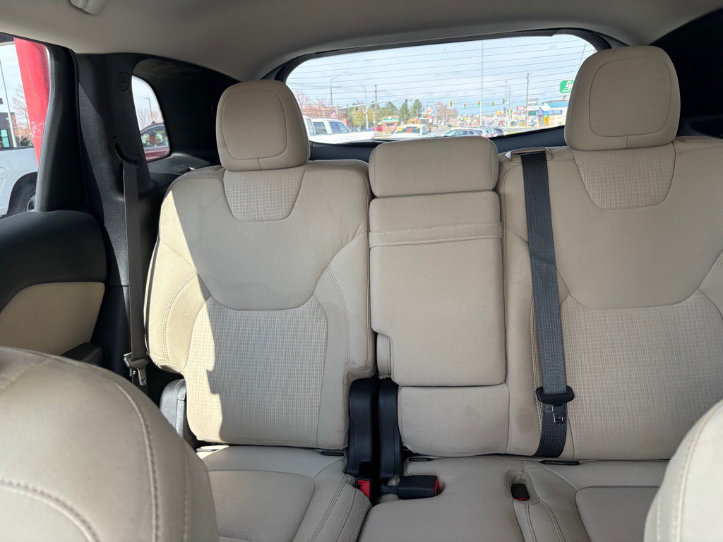 2015 Jeep Cherokee Image 23