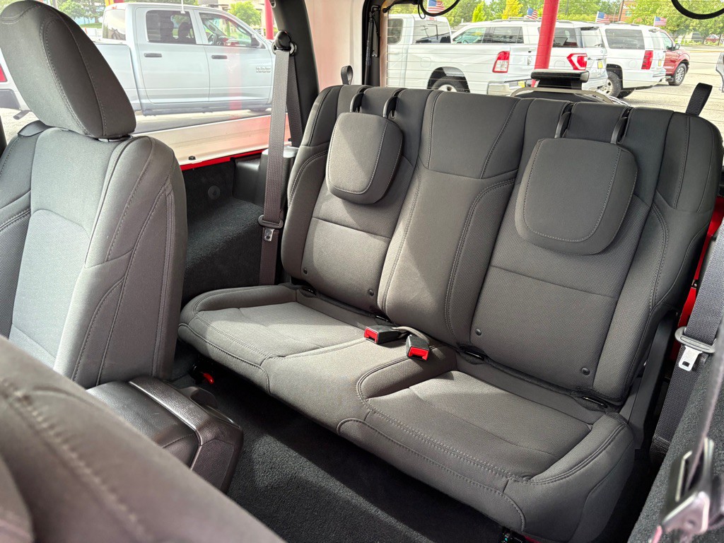 2019 Jeep Wrangler Image 10